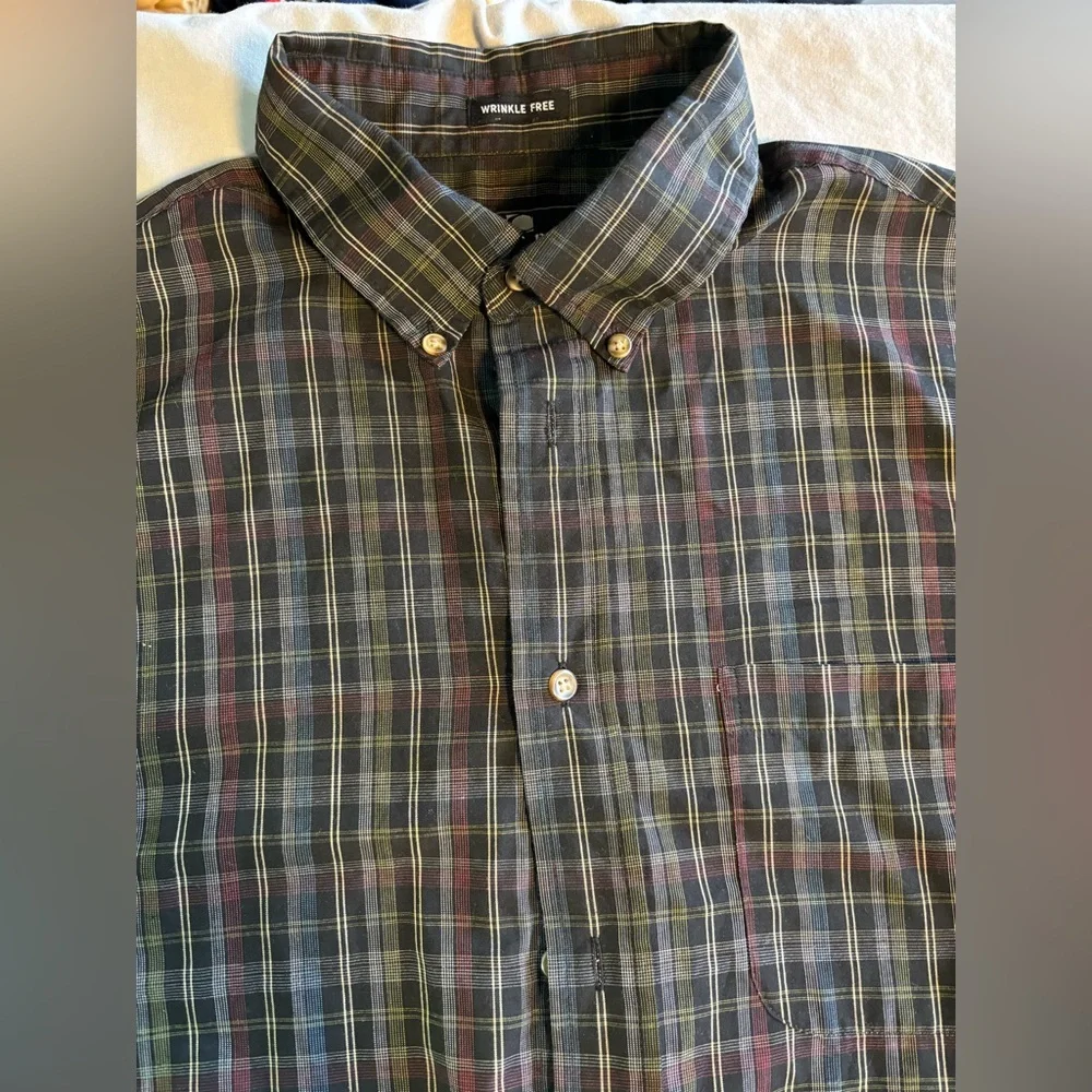 Consensus long‎ sleeve button up